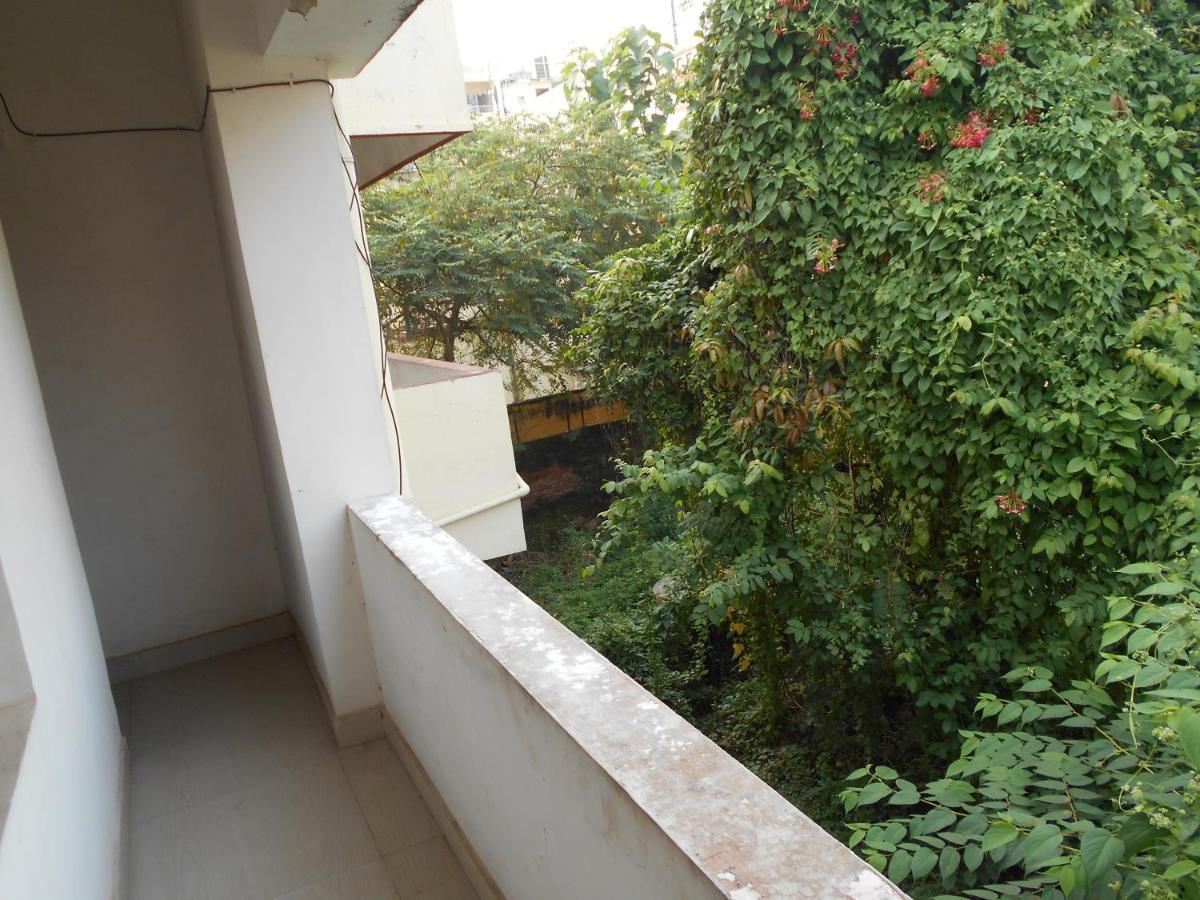 Wekare Guest House Bhubaneswar Buitenkant foto