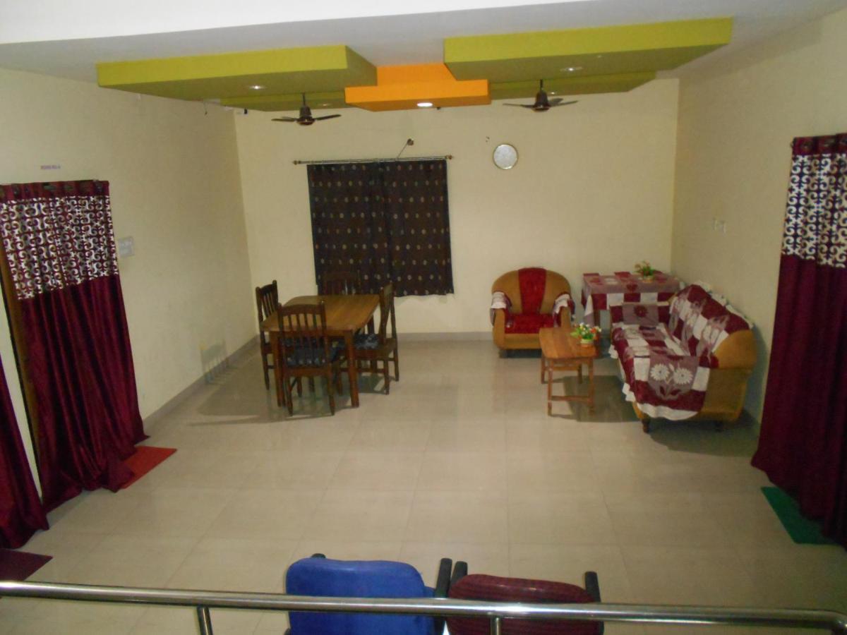 Wekare Guest House Bhubaneswar Buitenkant foto